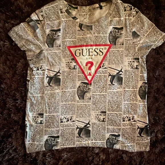 Guess - Picture 1 of 3